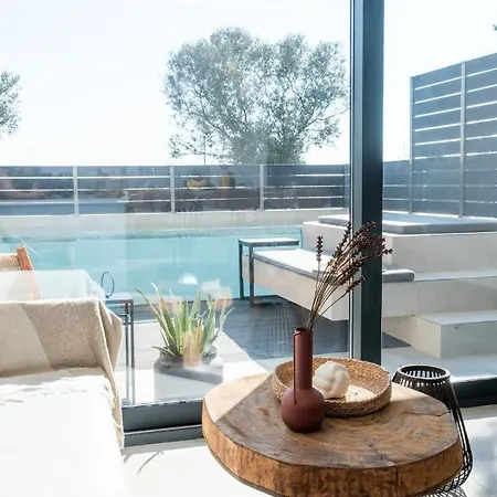 Serene Seafront Nea Irakleia