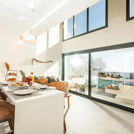 Serene Seafront Nea Irakleia