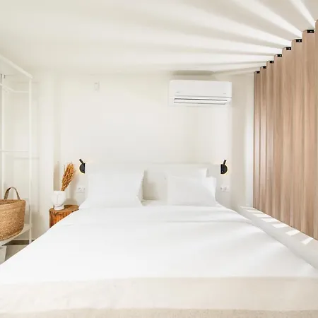 Serene Seafront Nea Irakleia