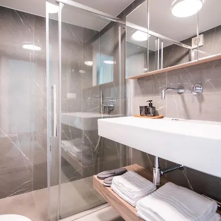 ヴィラ Serene Seafront *