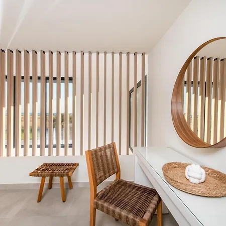 Serene Seafront ヴィラ